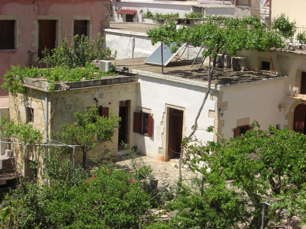 Vafés Patriko Traditional Stone Houses الغرفة الصورة